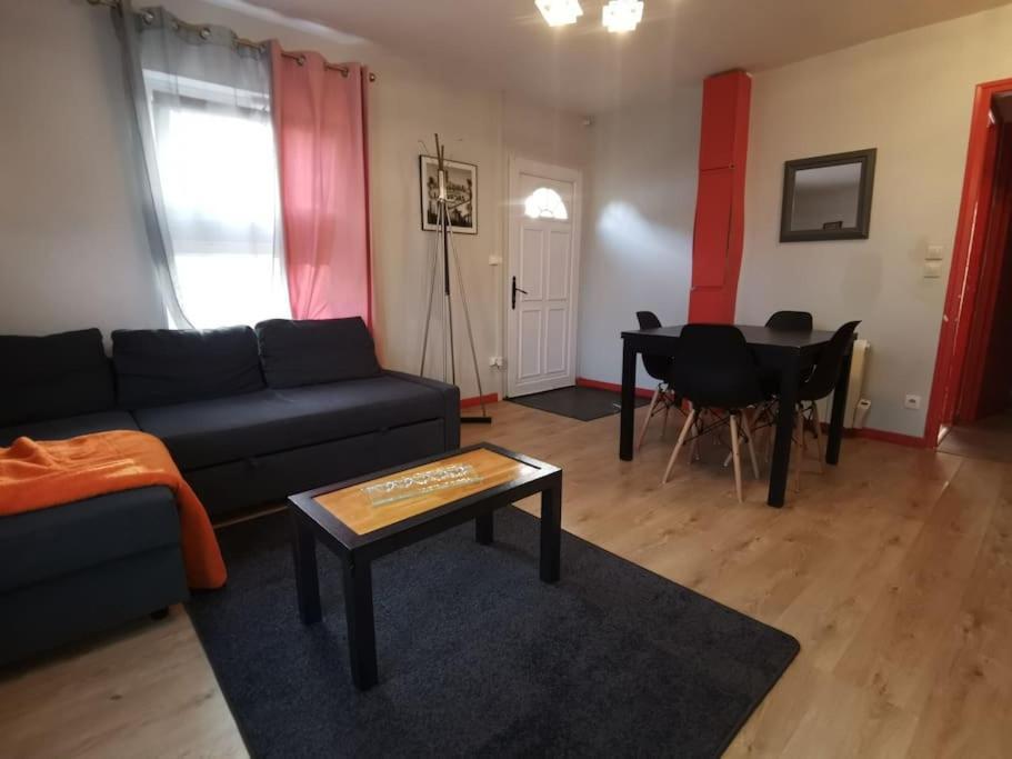 Appartamento N1 F2 40M2 Avec Petit Jardin Hérouville-Saint-Clair Esterno foto