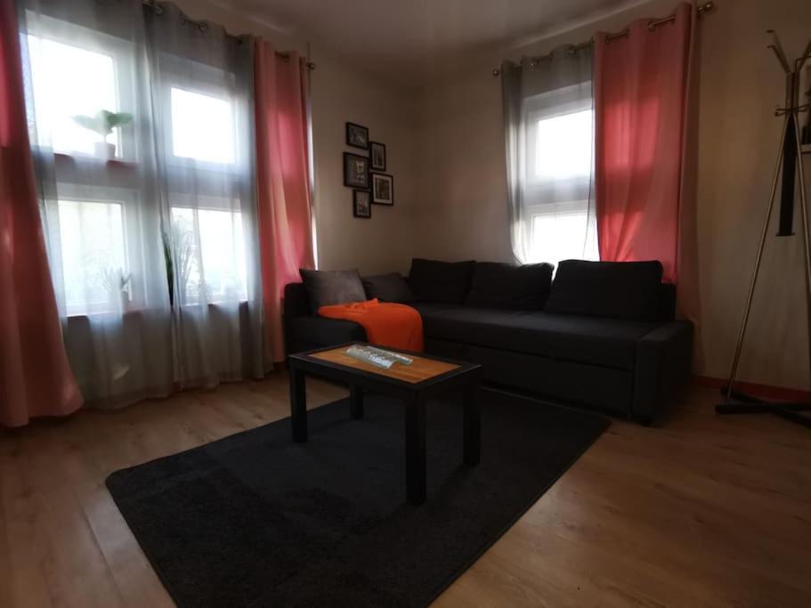 Appartamento N1 F2 40M2 Avec Petit Jardin Hérouville-Saint-Clair Esterno foto