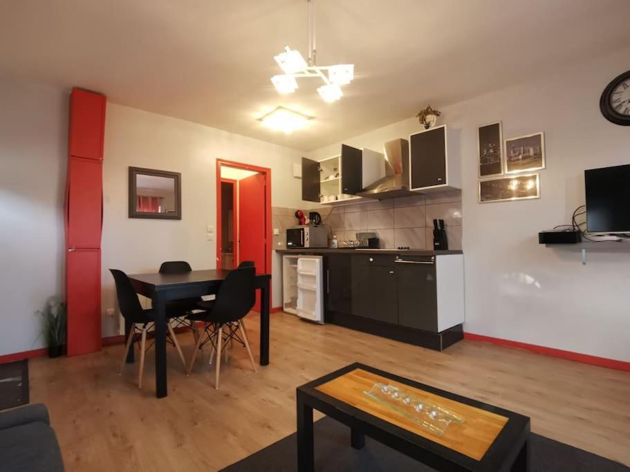 Appartamento N1 F2 40M2 Avec Petit Jardin Hérouville-Saint-Clair Esterno foto